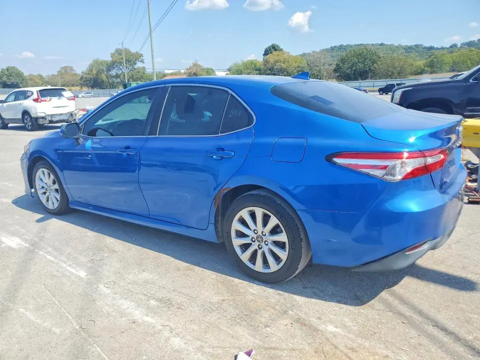 2019 TOYOTA CAMRY LE  