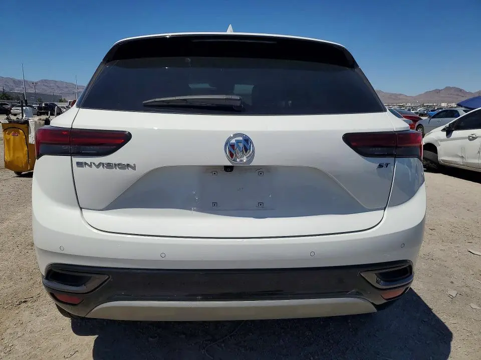2022 BUICK ENVISION PREFERRED  