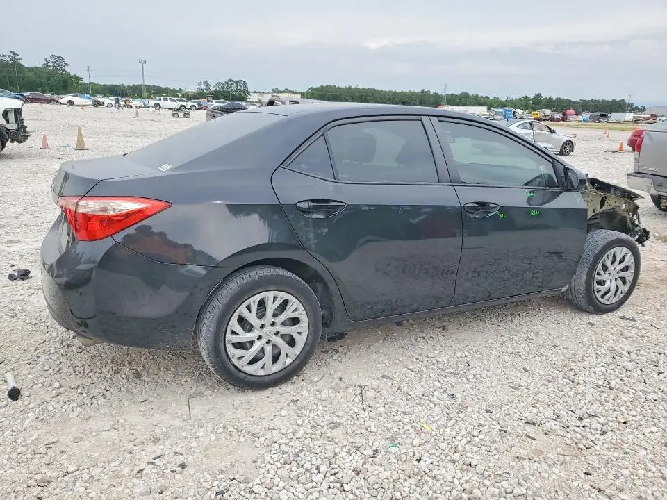 2018 TOYOTA COROLLA LE  