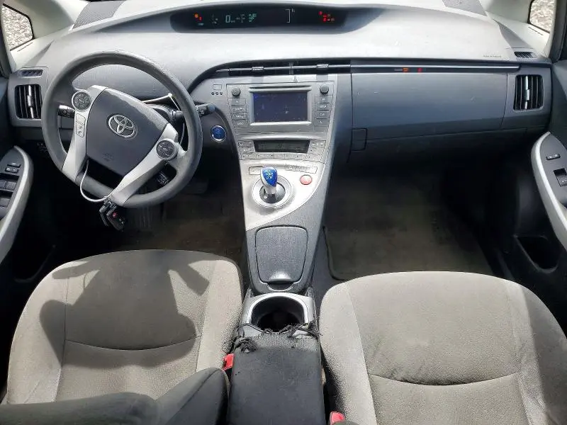 2013 TOYOTA PRIUS TWO  