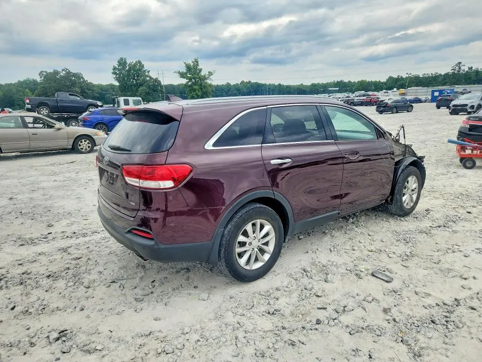 2017 KIA SORENTO LX  