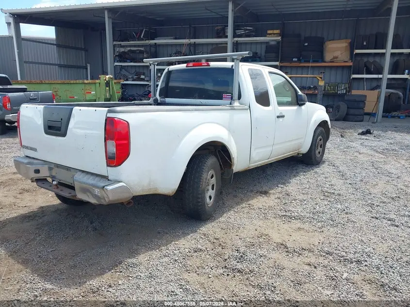 2013 NISSAN FRONTIER S