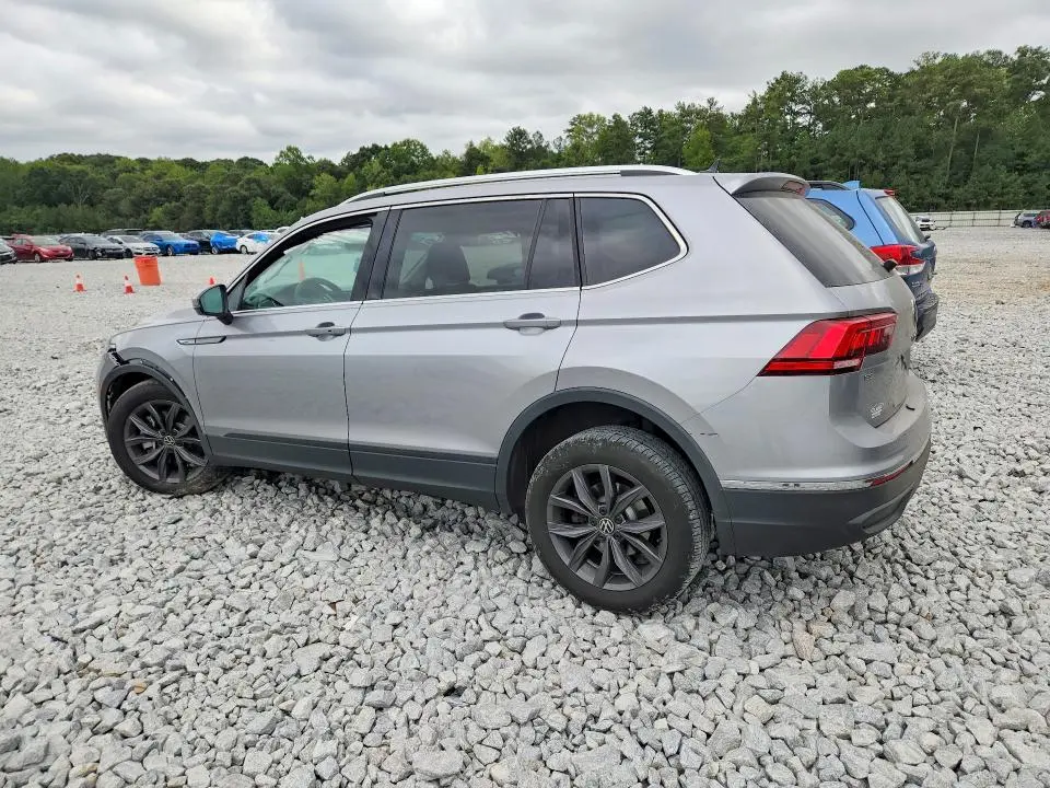 2023 VOLKSWAGEN TIGUAN SE  