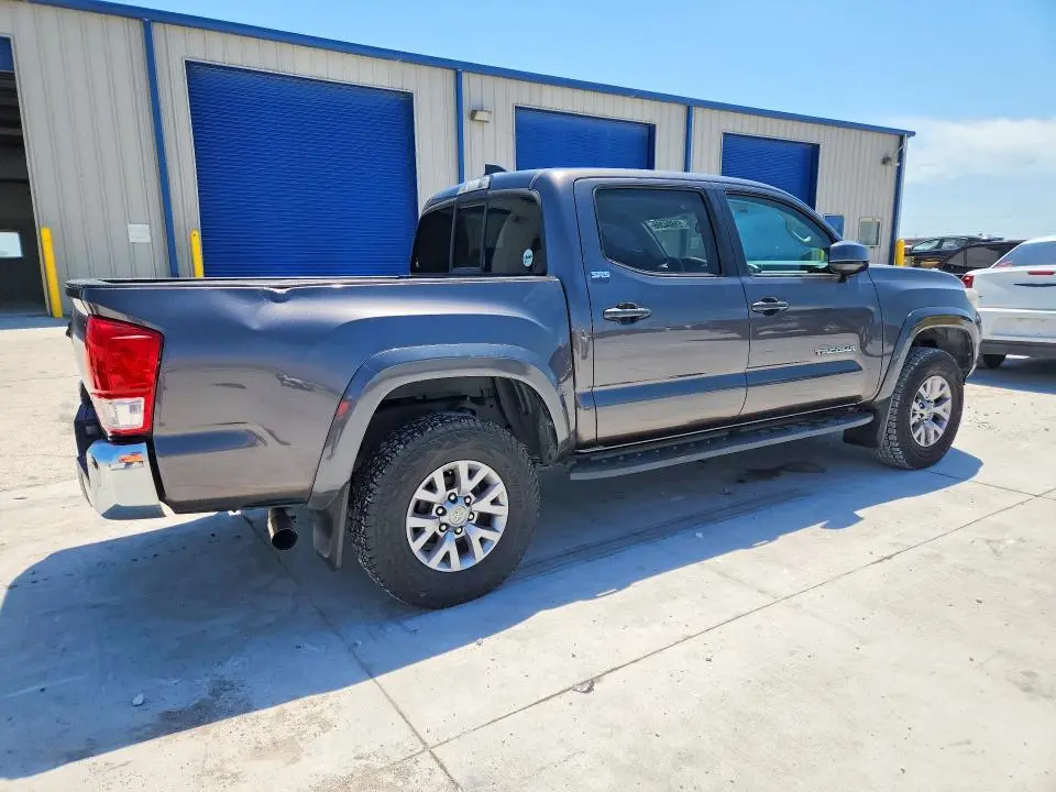 2017 TOYOTA TACOMA SR5 V6  