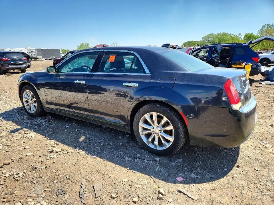 2016 CHRYSLER 300C   