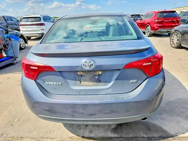 2017 TOYOTA COROLLA SE  