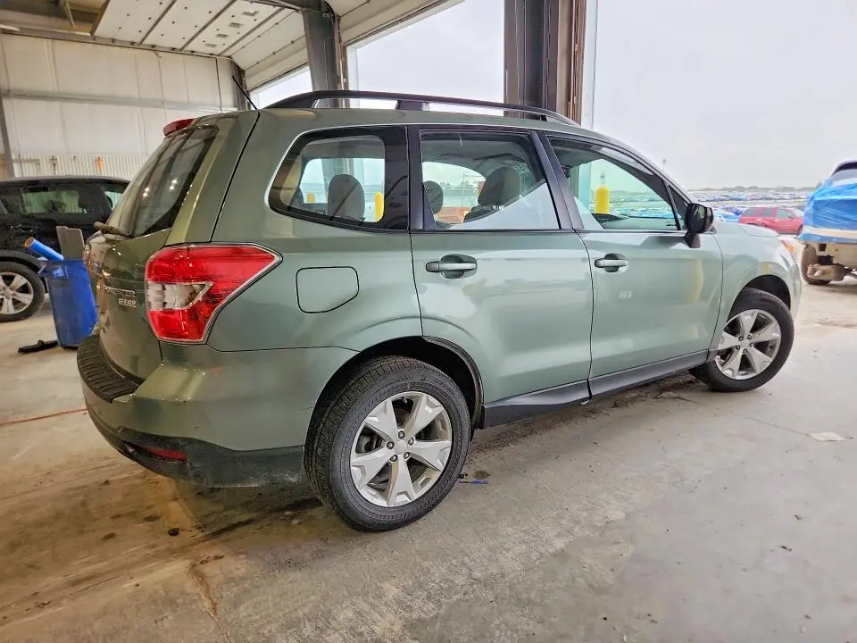 2015 SUBARU FORESTER   