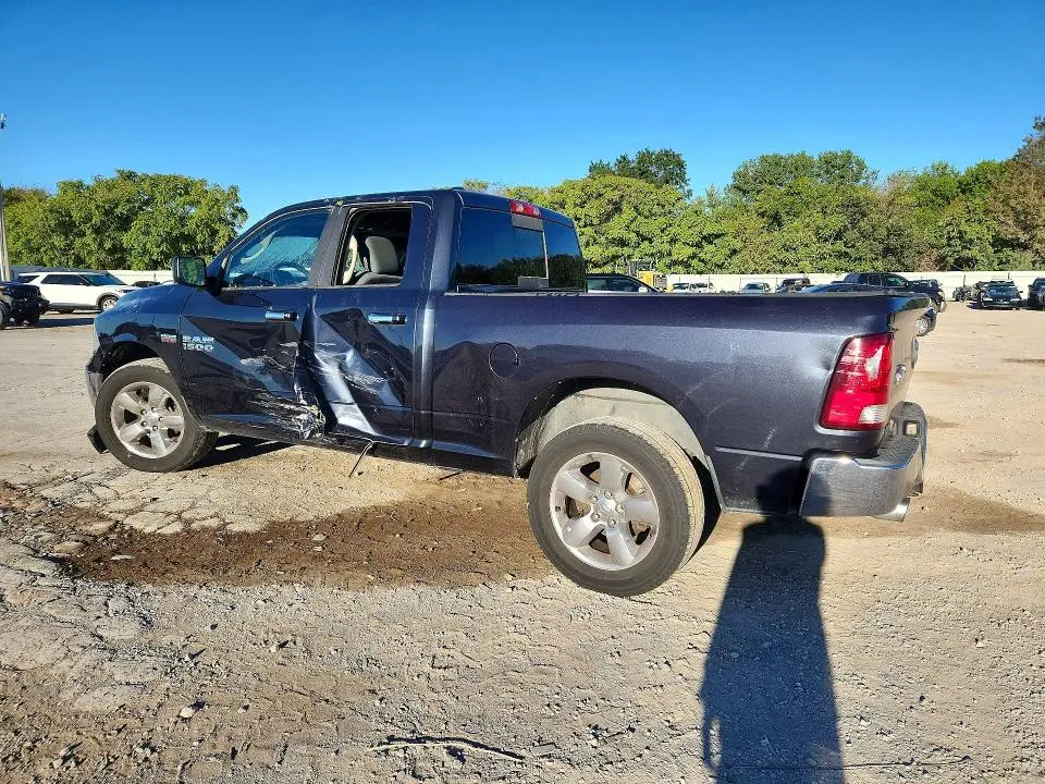 2013 RAM 1500 SLT  