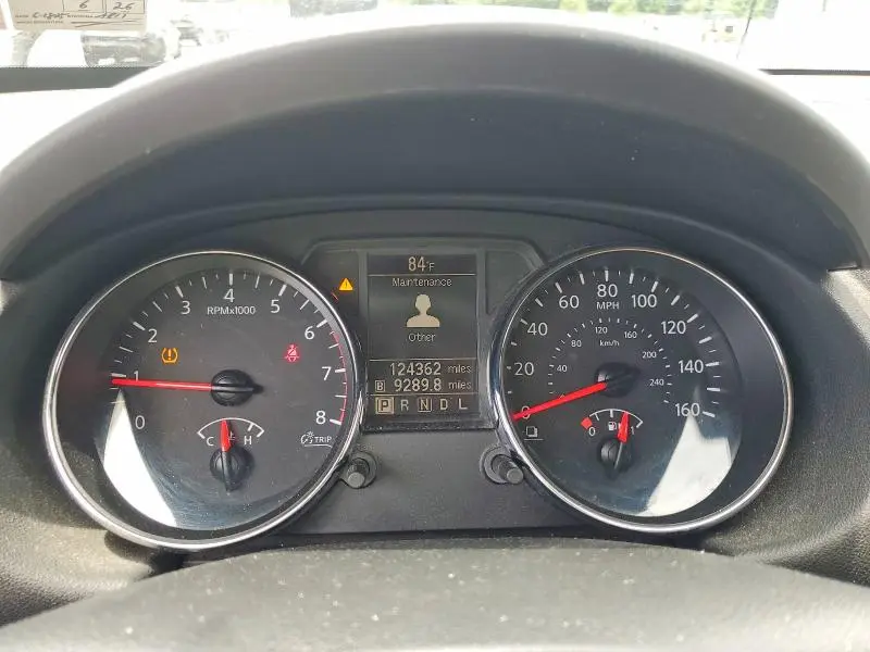 2013 NISSAN ROGUE S  