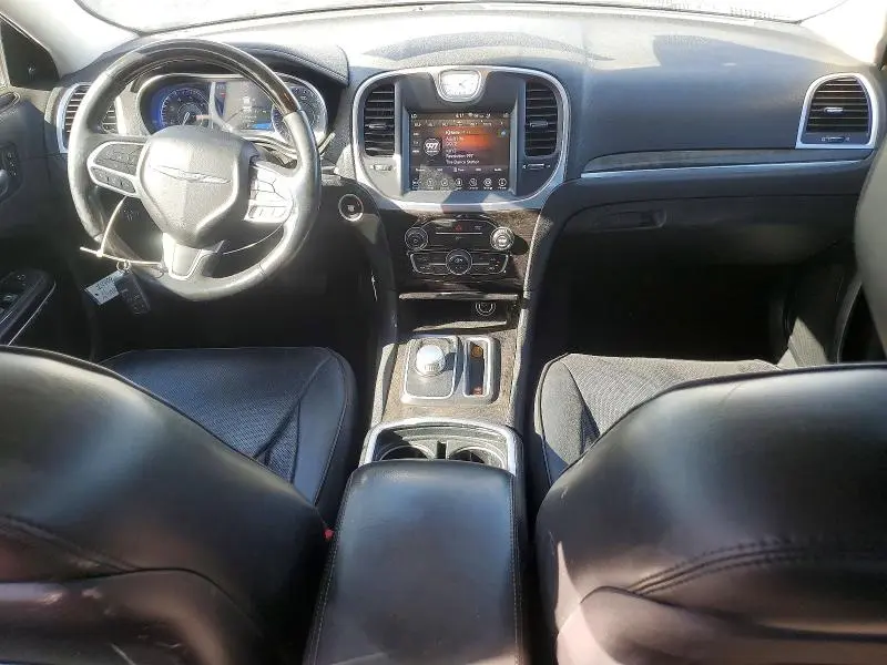 2018 CHRYSLER 300 LIMITED  