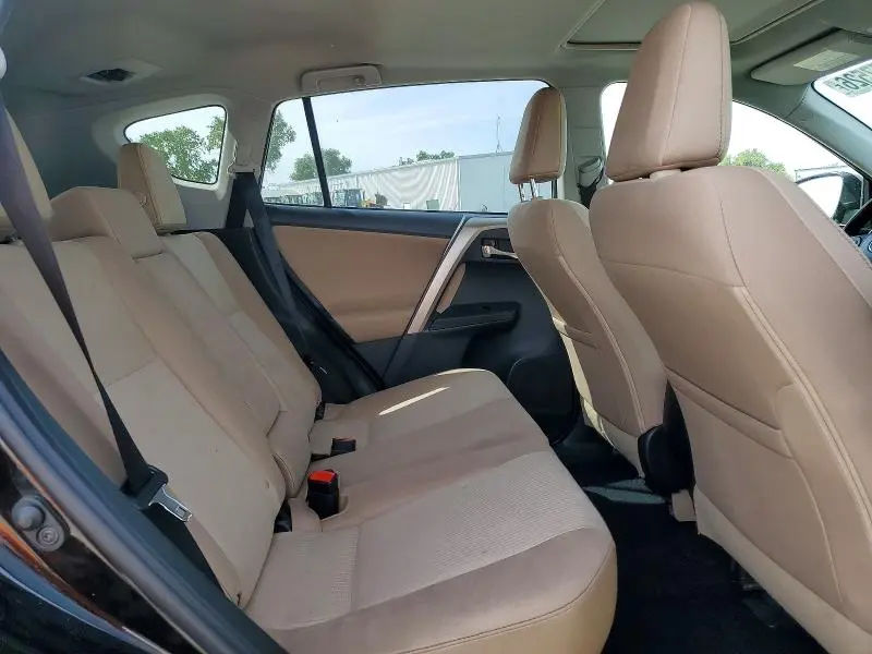 2014 TOYOTA RAV4 XLE  