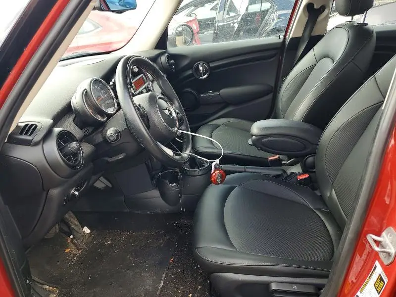 2016 MINI COOPER   