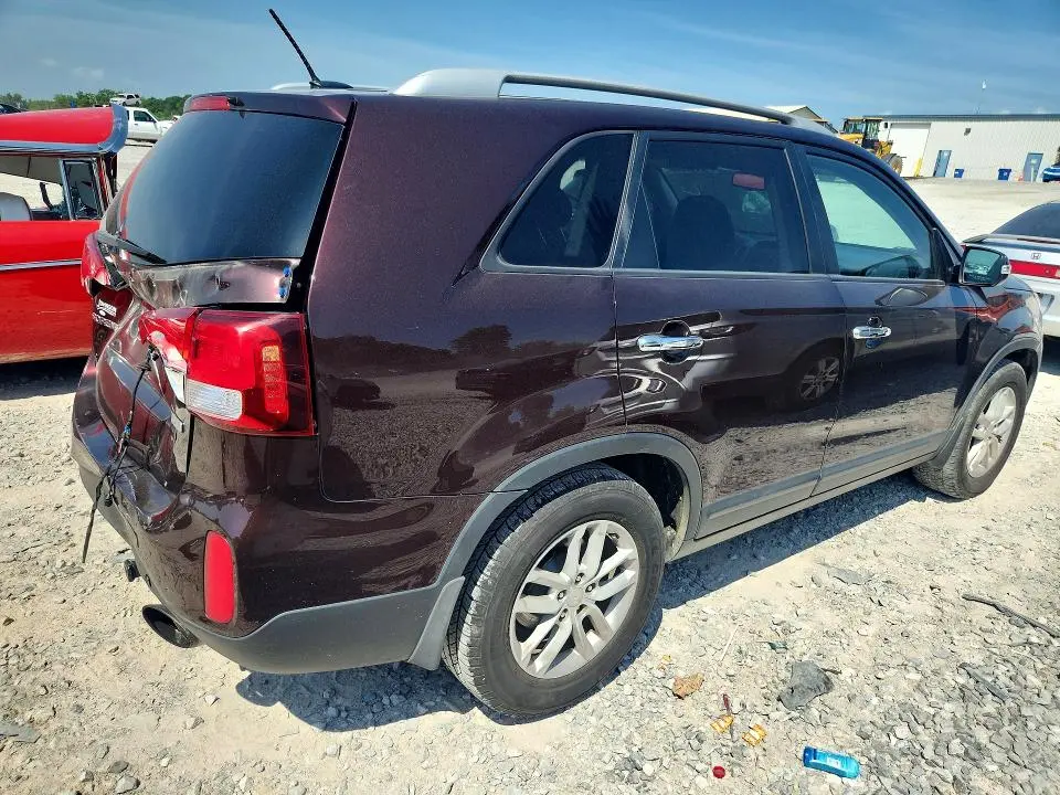2015 KIA SORENTO LX  