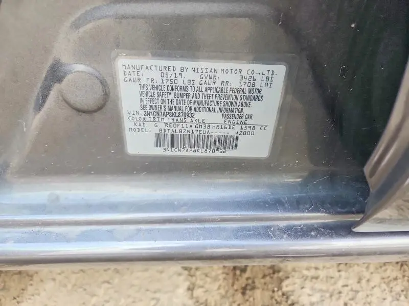 2019 NISSAN VERSA SV  