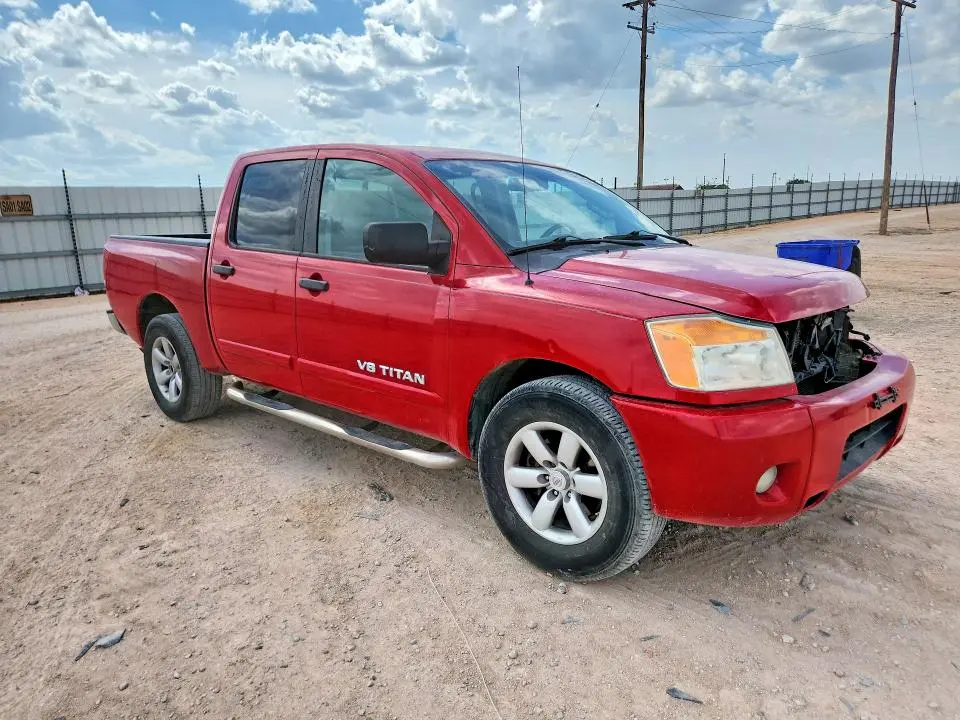 2012 NISSAN TITAN SV  