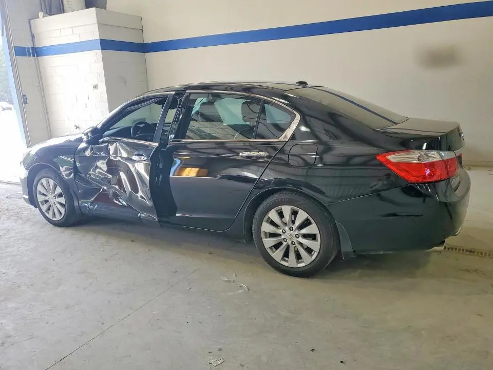 2013 HONDA ACCORD TOURING  