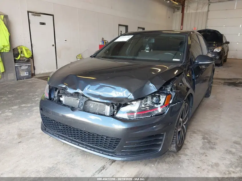 2015 VOLKSWAGEN GOLF GTI 2.0T AUTOBAHN 4-DOOR