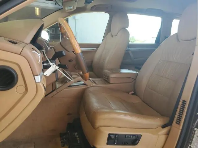 2010 PORSCHE CAYENNE   