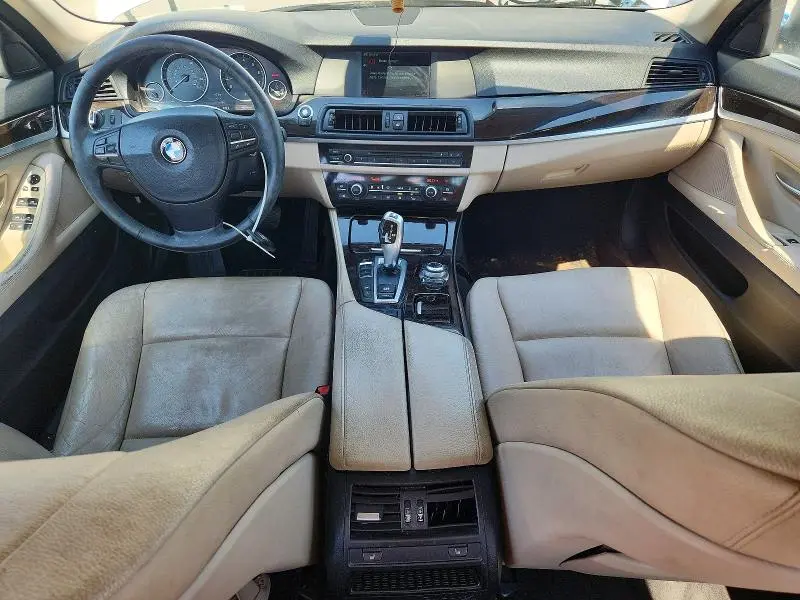 2012 BMW 528 XI  