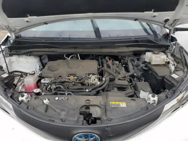2021 TOYOTA SIENNA LE  