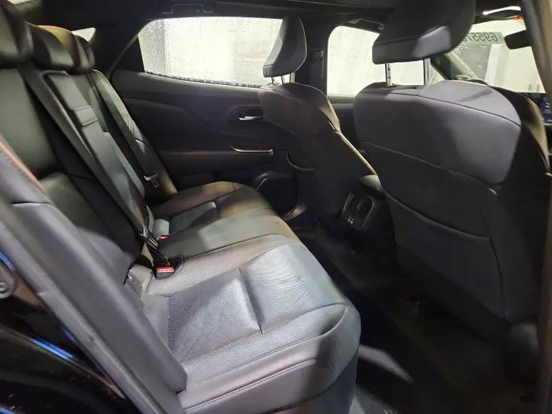 2023 TOYOTA CROWN LIMITED  