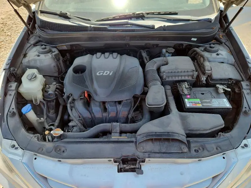 2011 HYUNDAI SONATA GLS  