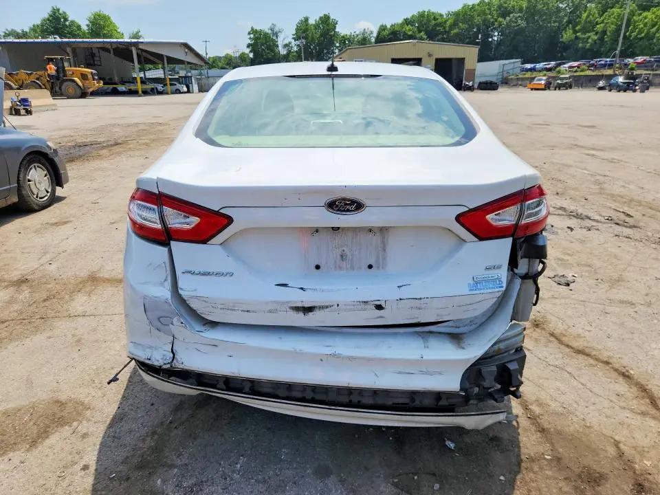 2016 FORD FUSION SE  