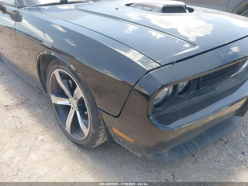 2014 DODGE CHALLENGER SHAKER PKG