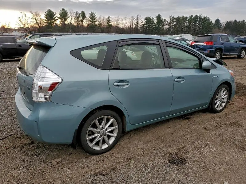 2014 TOYOTA PRIUS V   