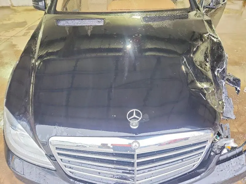 2010 MERCEDES-BENZ S 550 4MATIC  