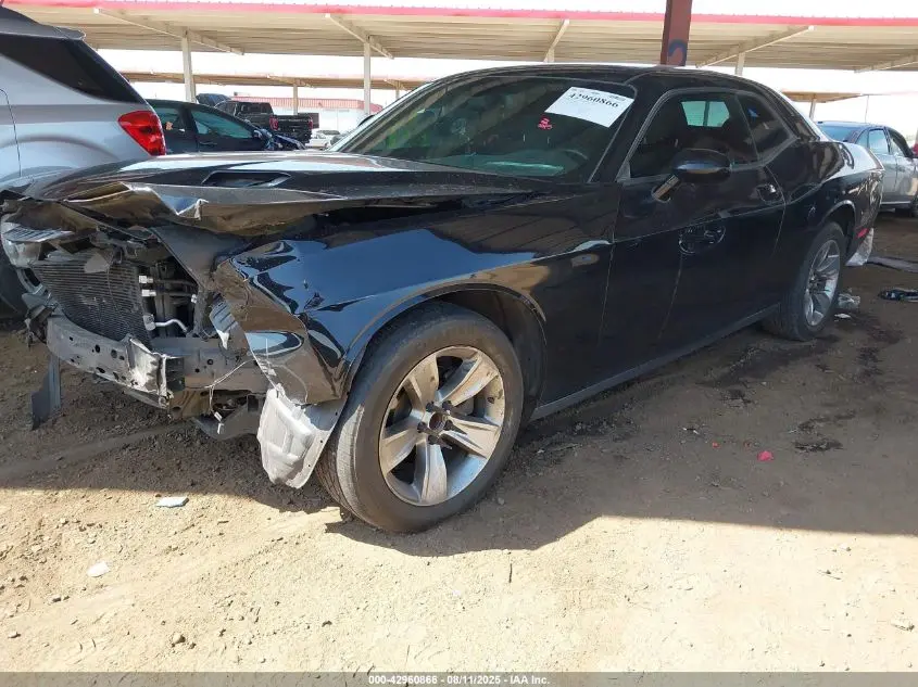 2016 DODGE CHALLENGER SXT