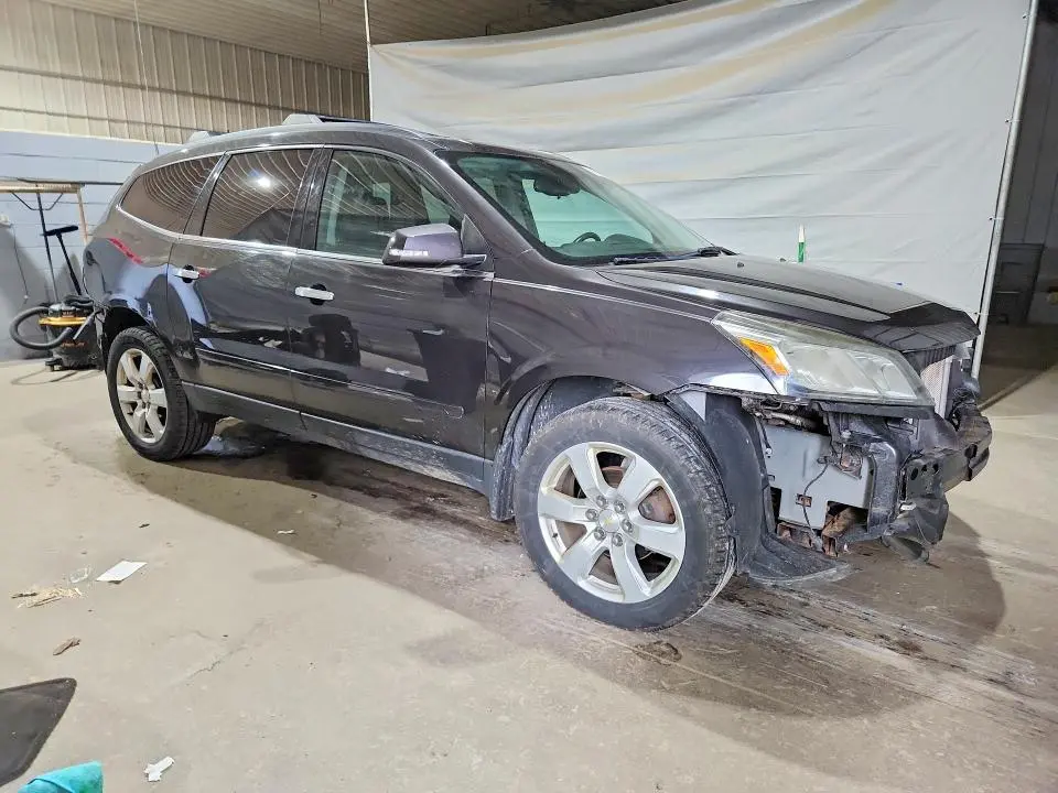 2017 CHEVROLET TRAVERSE LT  