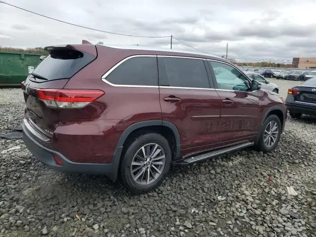 2018 TOYOTA HIGHLANDER SE  