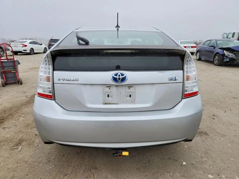 2010 TOYOTA PRIUS II  