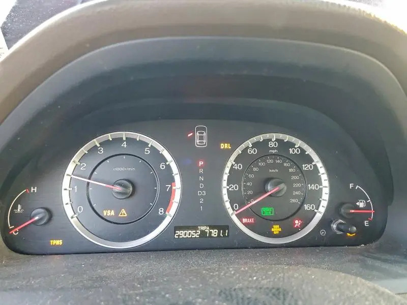 2010 HONDA ACCORD LX  