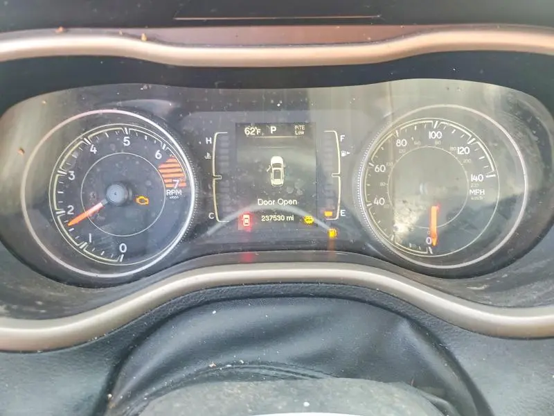 2017 JEEP CHEROKEE SPORT  