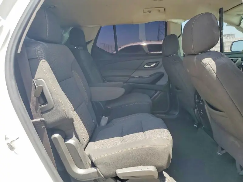 2021 CHEVROLET TRAVERSE LT  