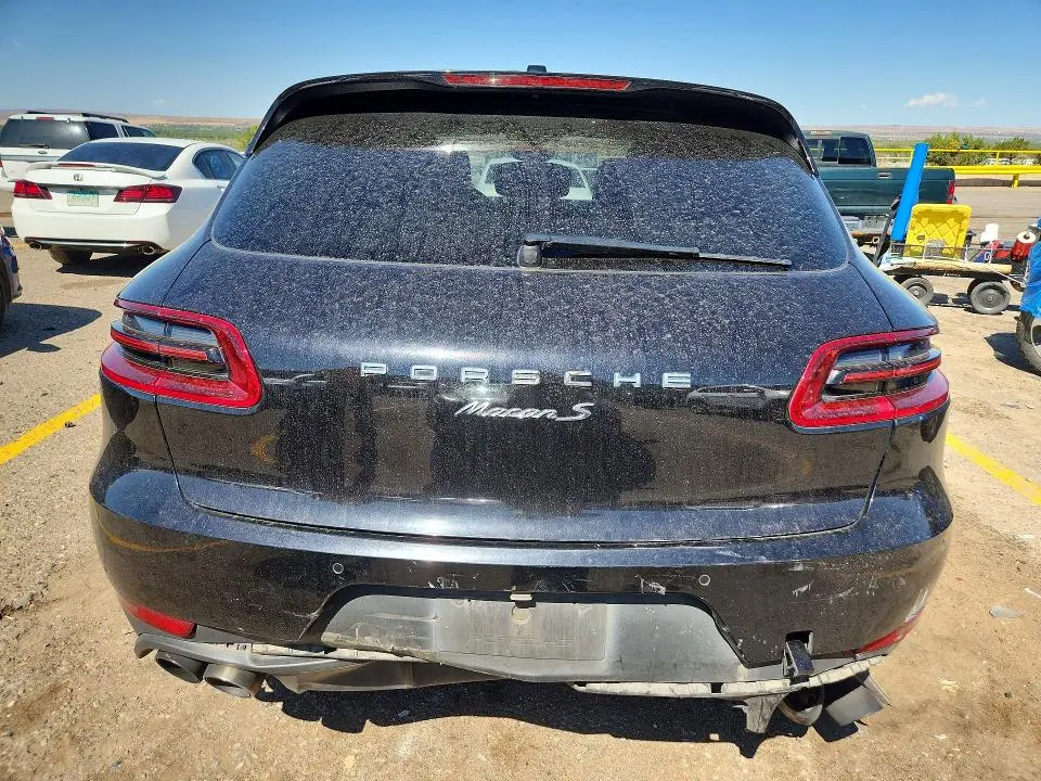 2015 PORSCHE MACAN S  