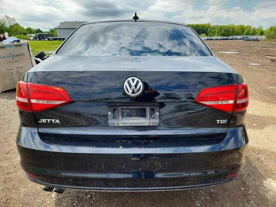 2015 VOLKSWAGEN JETTA TDI  
