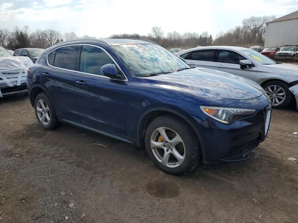 2018 ALFA ROMEO STELVIO   