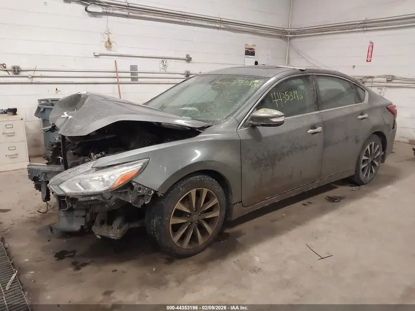 2017 NISSAN ALTIMA 2.5 SV