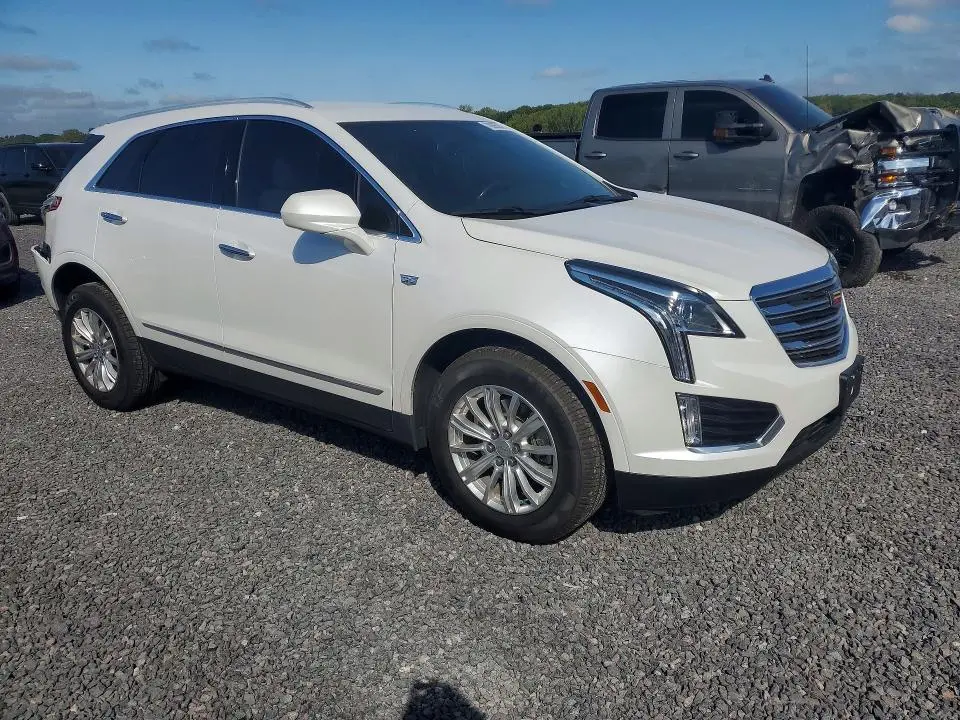 2019 CADILLAC XT5   