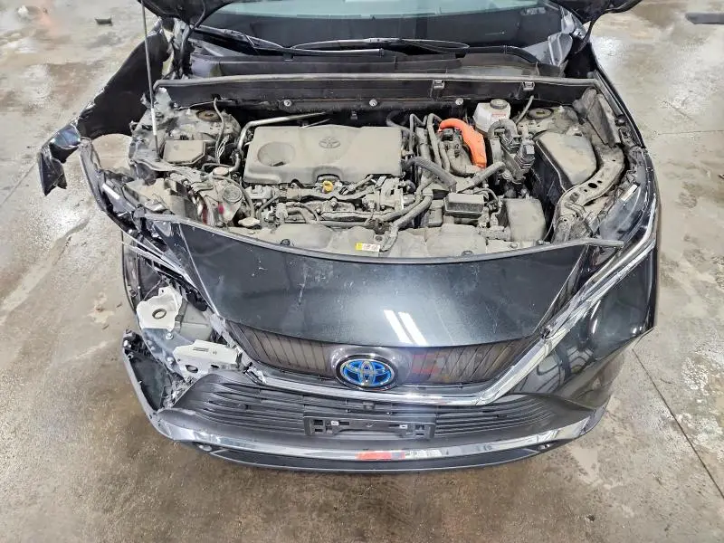 2021 TOYOTA VENZA LIMITED  