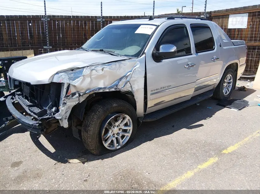 2013 CHEVROLET AVALANCHE LTZ