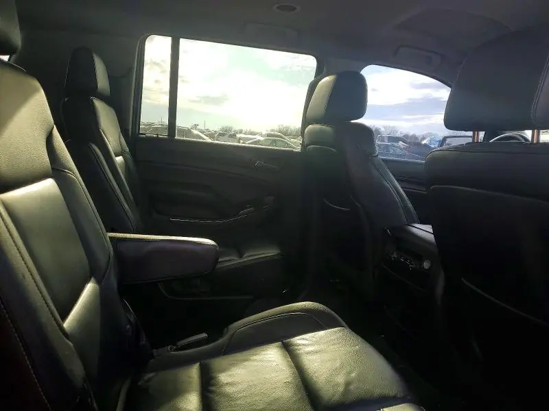 2015 CHEVROLET SUBURBAN K1500 LT  