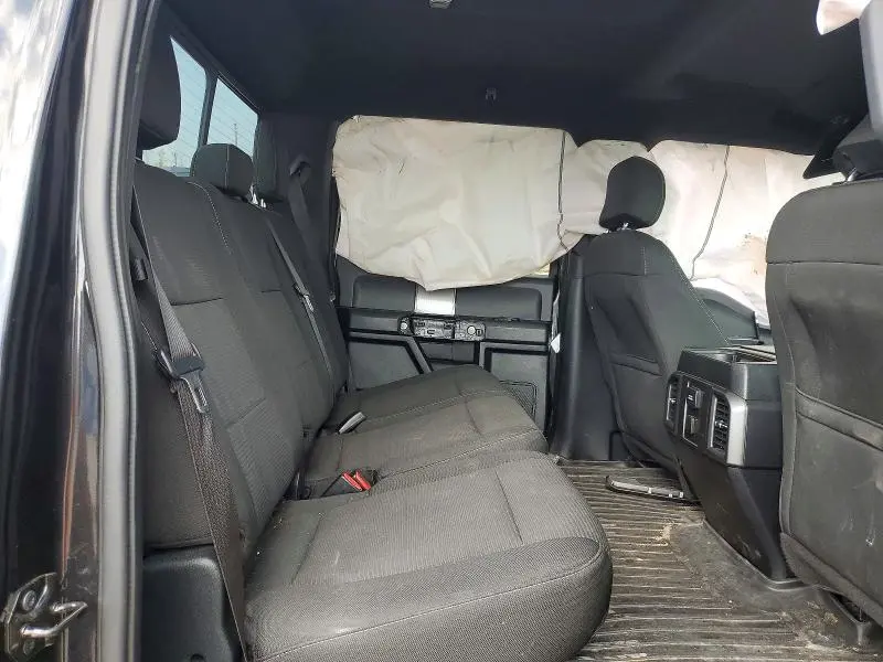 2015 FORD F150 SUPERCREW  