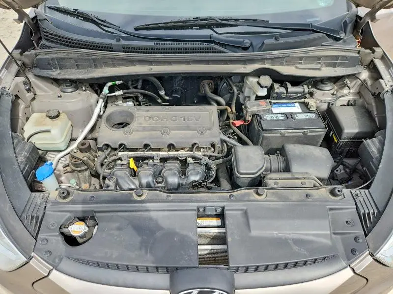 2012 HYUNDAI TUCSON GLS  