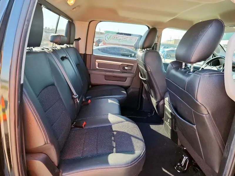 2019 RAM 1500 CLASSIC SLT  