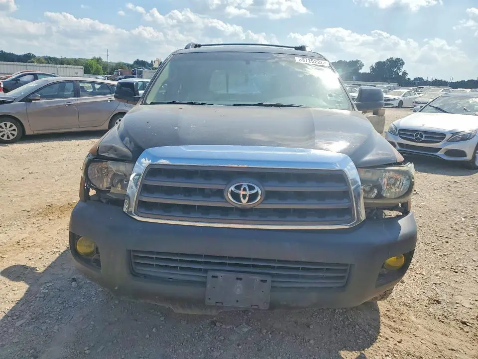 2010 TOYOTA SEQUOIA SR5  