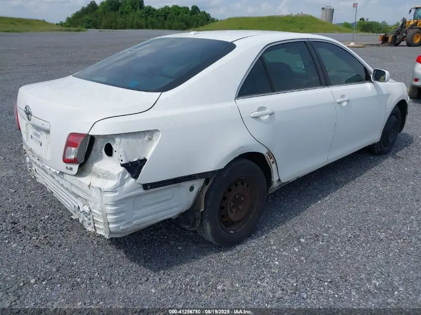 2011 TOYOTA CAMRY LE
